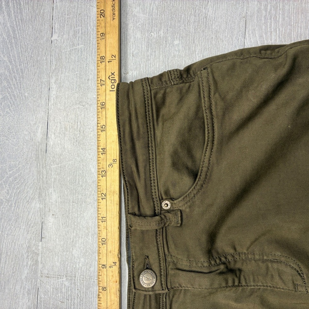 Duer N2X Relaxed Taper Shorts Mens 34 Olive Green Performance Stretch MSNR1012 - Picture 9 of 10